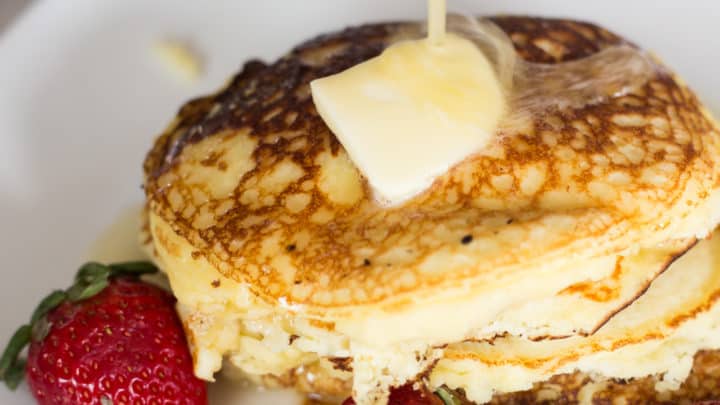 keto pancakes with coconut flour, keto coconut pancakes, keto pancakes coconut flour, keto pancake recipe, keto pancake recipe coconut flour, low carb pancake recipe, low carb pancakes coconut flour, low carb pancakes with coconut flour, coconut flour pancakes, coconut flour pancake recipe