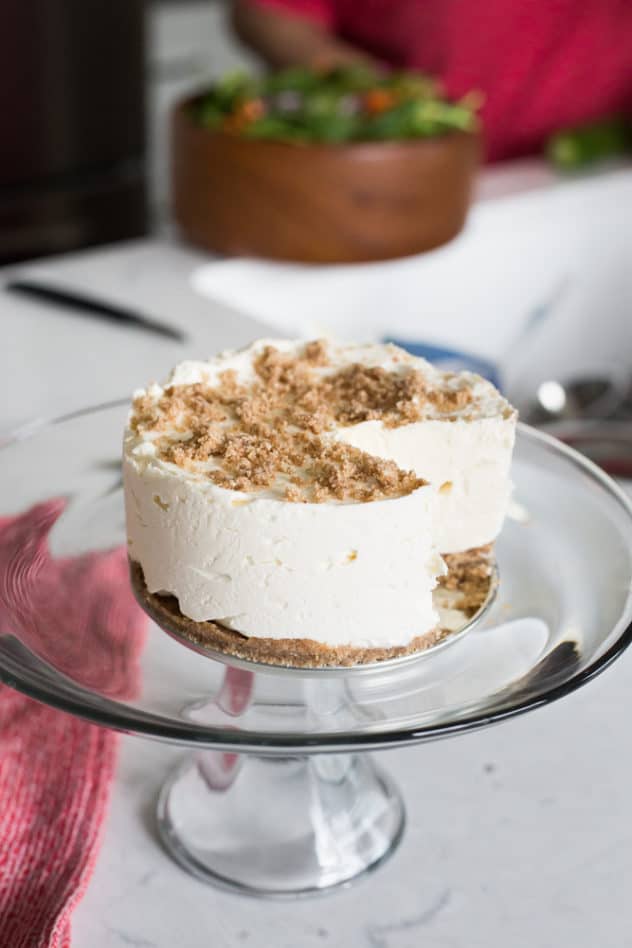 Keto Frozen Cheesecake - The Hungry Elephant