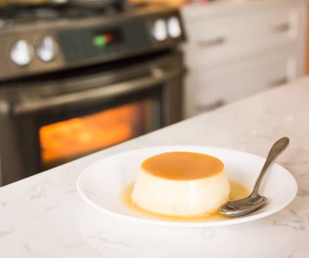 keto flan, keto flan, keto creme caramel, keto flan recipe, how to make sugar free flan, sugar free flan, sugar free flan recipe, sugar free creme caramel, low carb flan, low carb creme caramel, low carb flan recipe, how to make low carb flan, flan no sugar, 