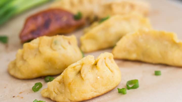 keto dumplings, keto potsticker, low carb dumplings, low carb potsticker,