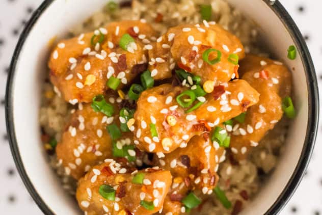 keto general tso chicken, keto general tso, keto general tso chicken recipe, low carb general tso chicken, low carb general tso chicken recipe, low carb general tso, keto fried chicken, low carb fried chicken, gluten free general tso chicken, keto hoisin sauce, keto hoisin sauce recipe