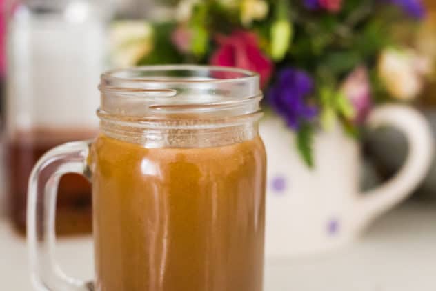 keto hot buttered rum, keto buttered rum, keto buttered bourbon, keto spiced rum, low carb buttered bourbon, low carb buttered rum, low carb hot buttered rum, hot buttered rum recipe, spiced rum, spiced rum recipe, keto spiced rum recipe, keto hot buttered rum recipe, how to make keto buttered rum