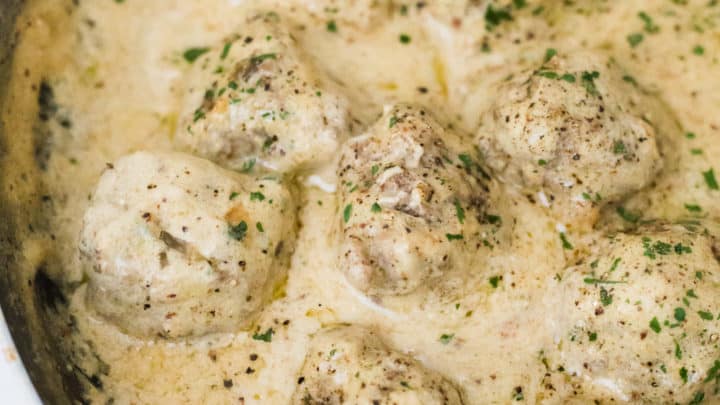 keto swedish meatballs, keto swedish meatballs recipe, low carb swedish meatballs, low carb swedish meatballs recipe, keto swedish meatball recipe, low carb swedish meatball recipe, how to make swedish meatballs, how to make keto swedish meatballs, gluten free swedish meatballs,