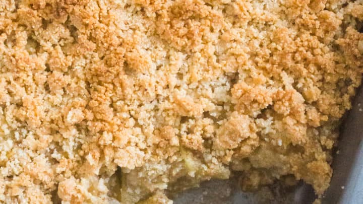 keto apple crisp, keto apple crisp recipe, keto apple crisp almond flour, keto apple crisp with zucchini, zucchini apple crisp, apple crisp keto, apple crisp low carb, low carb apple crisp, low carb apple crisp recipe, keto apple crumble, keto apple crumble recipe, low carb apple crumble, low carb apple crumble recipe, how to make keto apple crumble, how to make keto apple crisp, keto zucchini apple crisp, apple crisp recipe