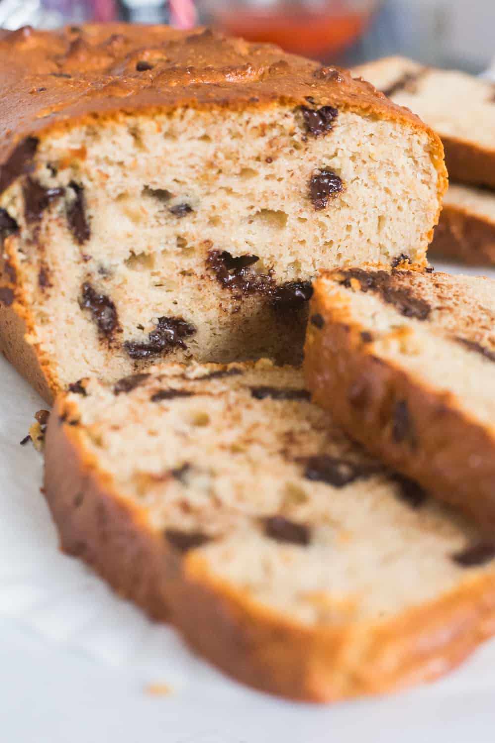 keto chocolate chip bread, low carb chocolate chip bread, keto chocolate chip bread recipe, low carb chocolate chip bread recipe, chocolate chip bread keto, easy chocolate chip bread recipe, sugar free chocolate chip bread, sugar free chocolate bread,