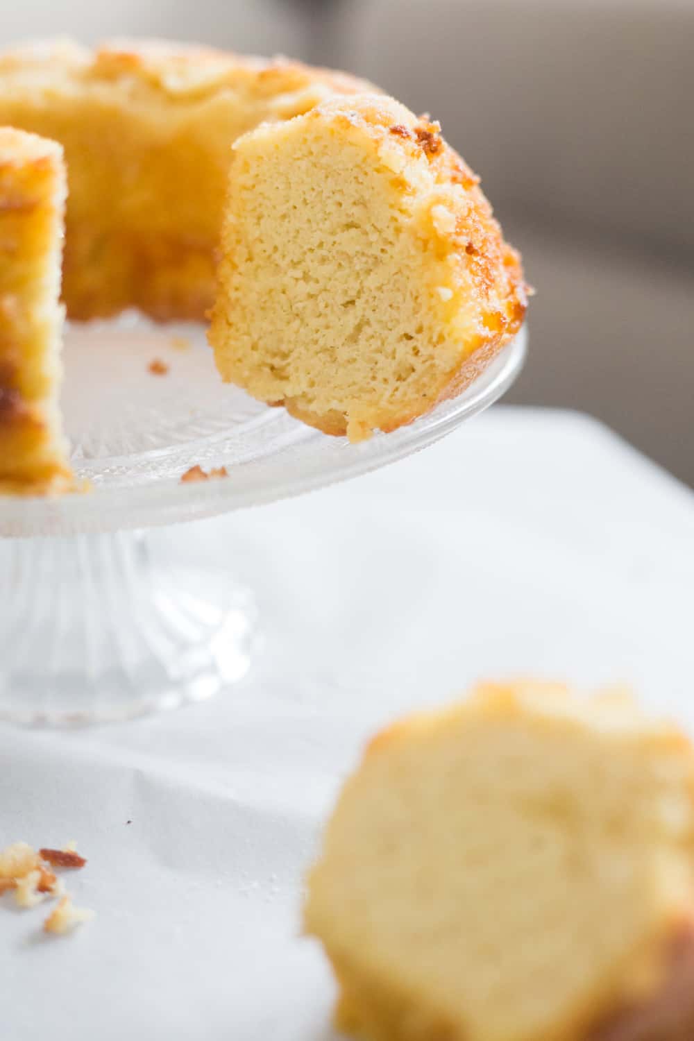 keto rum cake, keto rum cake recipe, keto rum pound cake, low carb rum cake, low carb rum cake recipe, sugar free rum cake, gluten free rum cake, how to make a keto rum cake