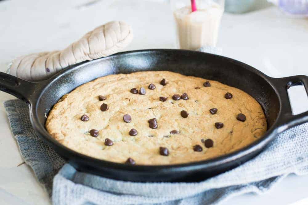Keto Skillet Cookie Chocolate Chip The Hungry Elephant