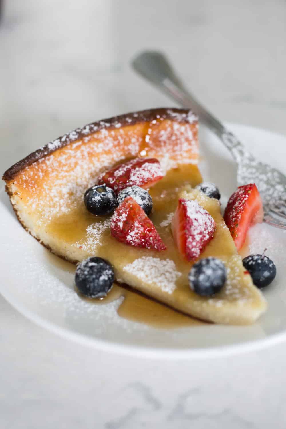 Keto Dutch Baby German Pancakes The Hungry Elephant