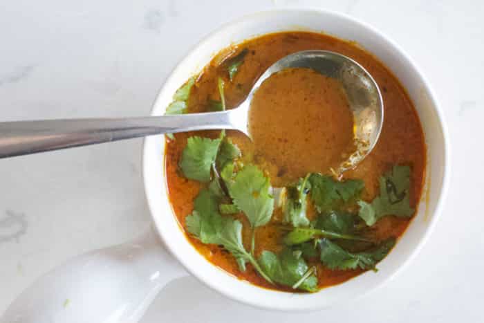 keto thai coconut curry soup, keto thai coconut curry soup, keto coconut soup, keto curry soup, keto coconut curry coup, keto curry soup recipe, keto thai curry soup, keto thai curry soup recipe, low carb thai coconut curry soup, low carb coconut soup, low carb curry soup, low carb coconut curry soup, keto soup recipes, low carb soup recipes, the hungry elephant